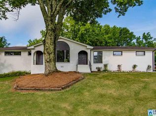 240 Caliente Dr, Birmingham, AL 35226