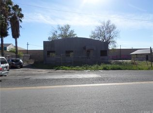 381 W La Cadena Dr, Riverside, CA 92501