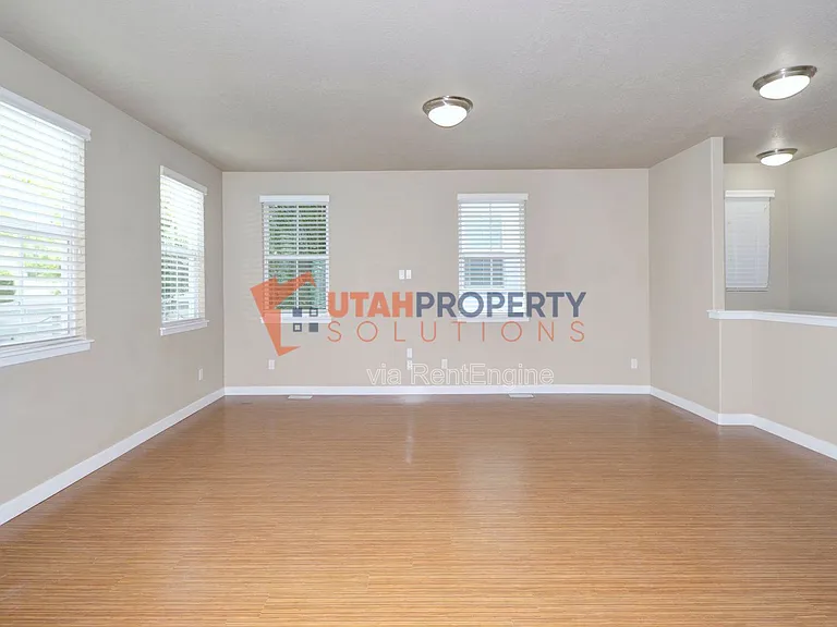 10243 S Petaluma Way — Photo 6
