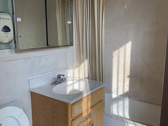 5th image of 5114 4th Ave APT 2A