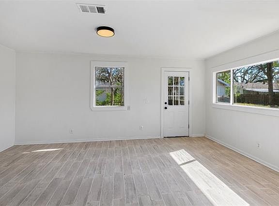 4th image of 1409 15th St