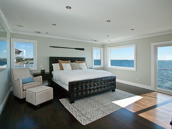 4th image of 37B Gardiners Ln