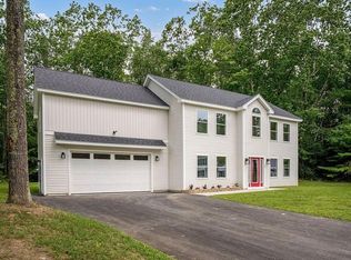 15 Country Dr, Old Orchard Beach, ME 04064