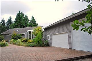 2nd image of 517 96th Ln SE