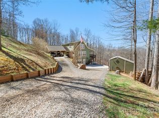 36 Crest Line Dr #12, Green Mountain, NC 28740