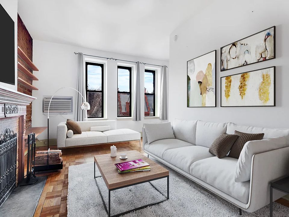 1st image of 136 W 81st St APT 4F