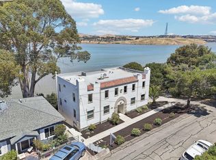 352 Winslow St, Crockett, CA 94525