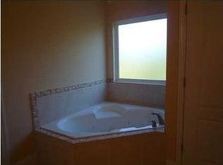 1290 Upland Rd, Cantonment, FL 32533