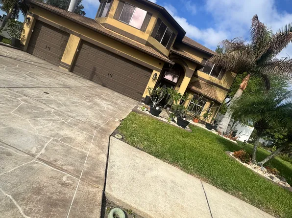 10839 Hoffner Edge Dr, Riverview, FL 33579