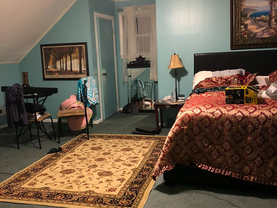 1st image of 15 Gladwish Ave