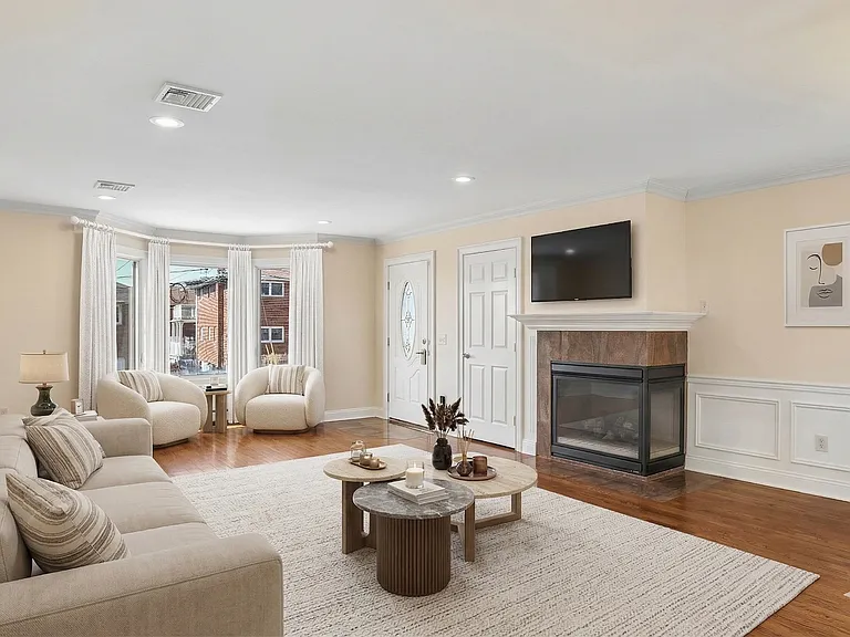 128A Princeton Pl #A — Photo 2