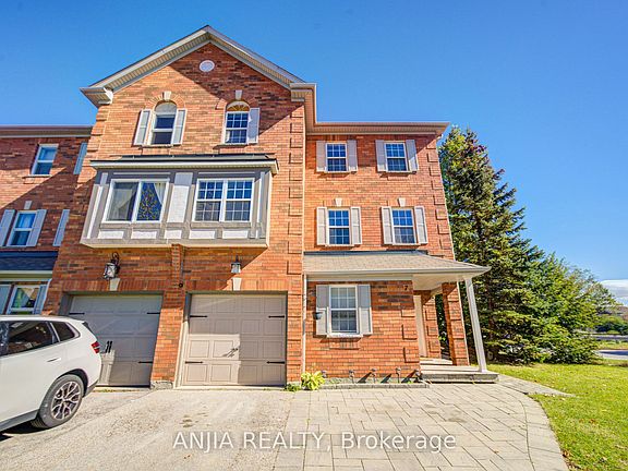 3rd image of 7 Hawtin Ln