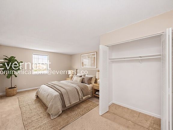 3rd image of 1301 Neelys Bend Rd