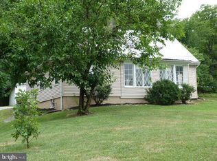 11429 Kemps Mill Rd, Williamsport, MD 21795