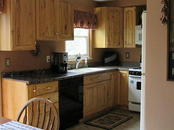 4th image of 351 Ken Ct