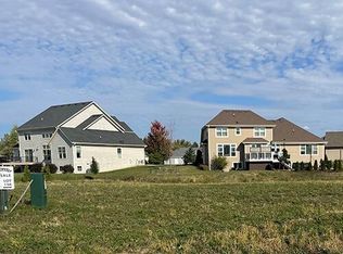 W220N4606 Timber Dr LOT 158, Pewaukee, WI 53072