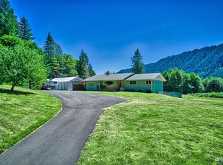 130 Longmire Ln, Morton, WA 98356