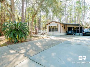 1663 Spanish Cove Dr S, Lillian, AL 36549