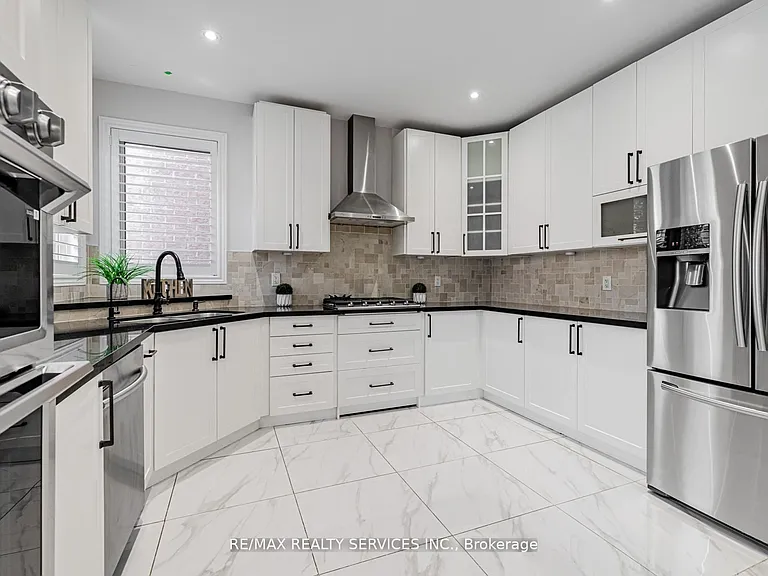 28 Siena Dr — Photo 24