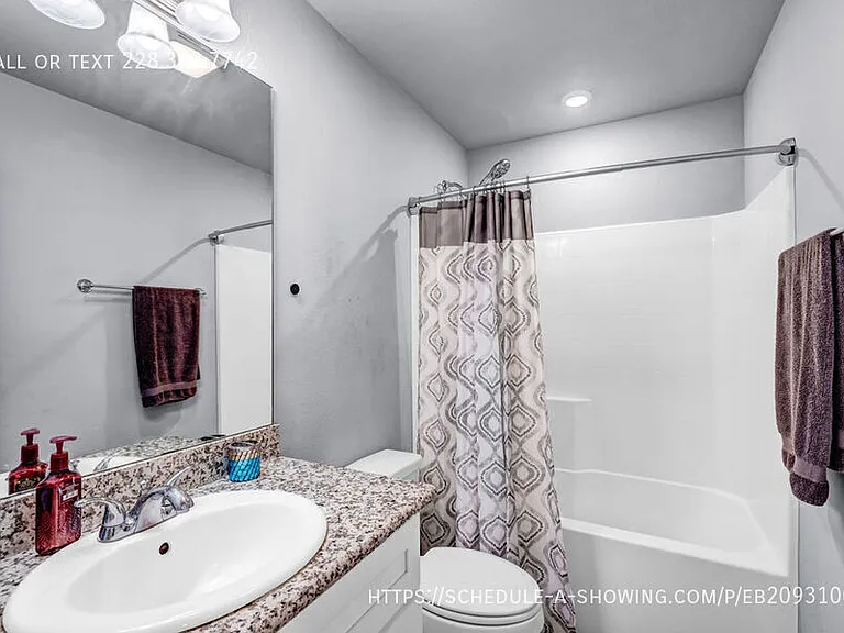 18231 Mill Cv — Photo 20