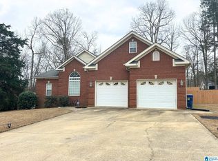 349 Lillian Ln, Anniston, AL 36207