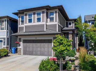 10 S Cranbrook Hl SE, Calgary, AB T3M2K8