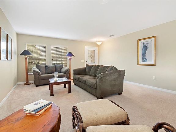3rd image of 2405 Winnipeg Dr