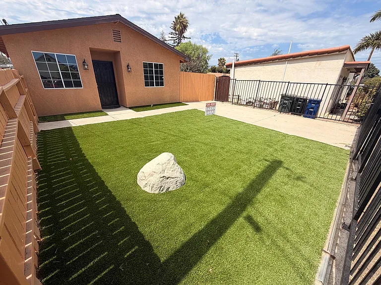 10581 Nopalito St — Photo 1