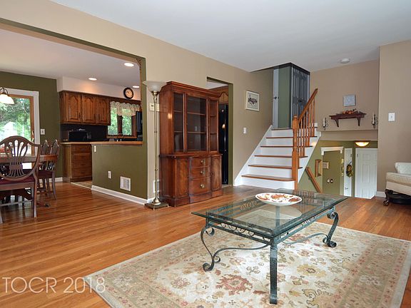 5th image of 682 Repetti St