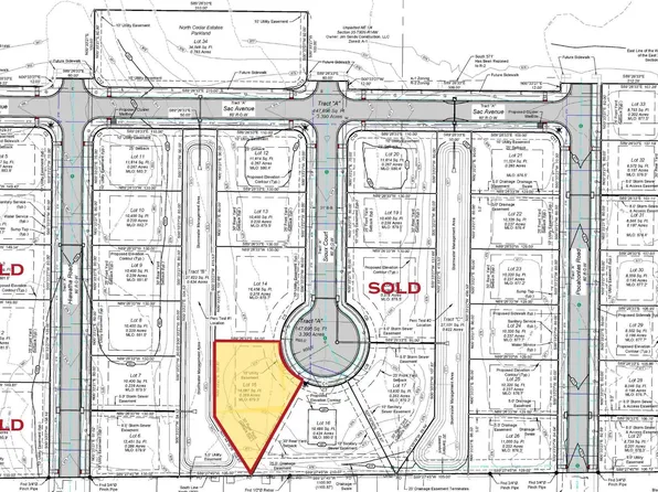 15 Souix Ct, Cedar Falls, IA 50613