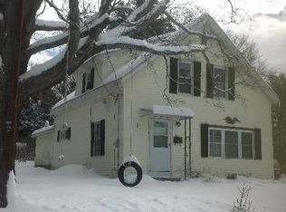 105 Chelsea St, Gardner, MA 01440