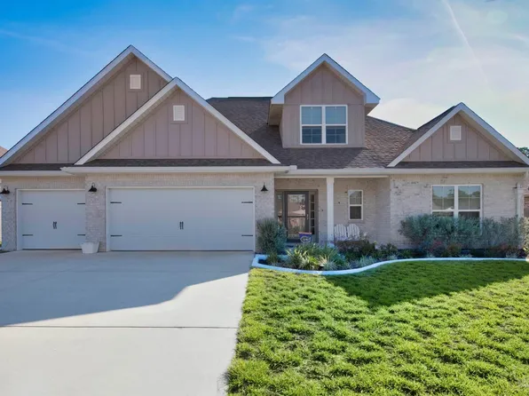 1406 Areca Palm Dr, Gulf Breeze, FL 32563