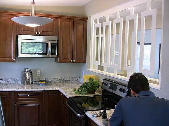 5th image of 1316 S Kearney St