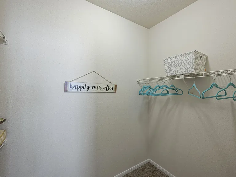 The Reston Apartments — Photo 12