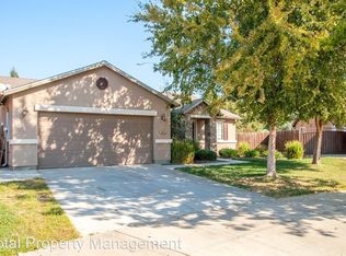 4612 W Rialto Ave, Visalia, CA 93277