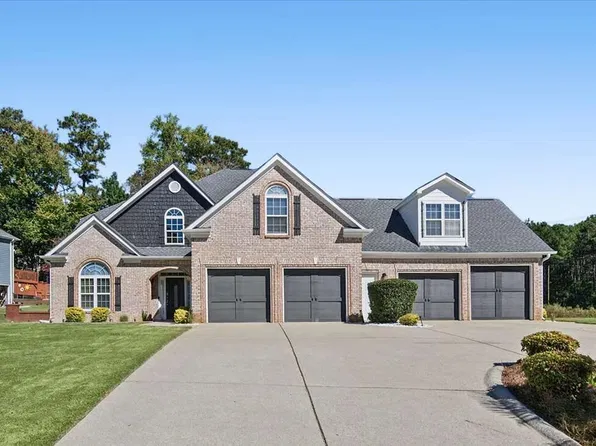 3818 Glenlake Dr, Douglasville, GA 30134