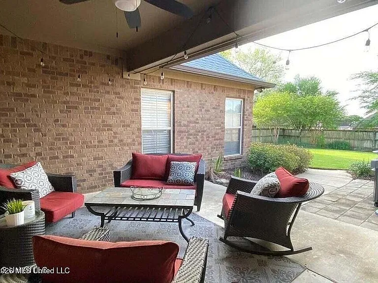 212 Stillhouse Creek Dr — Photo 19
