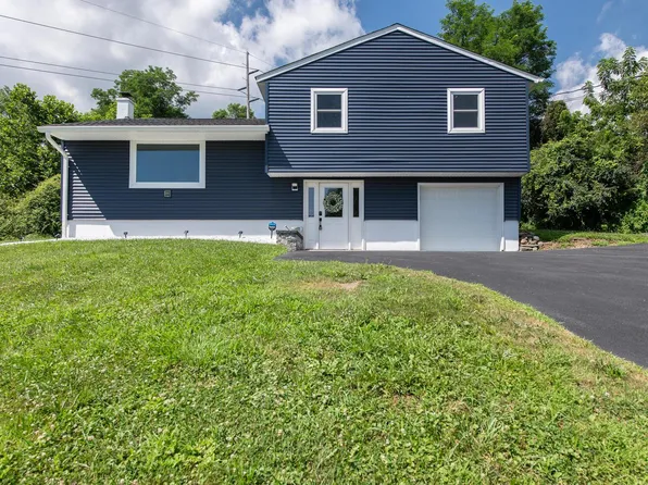 25 Nob Circle, Newburgh, NY 12550