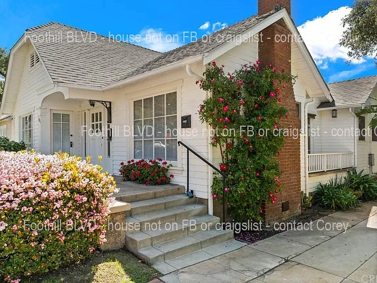 832 E Foothill Blvd — Photo 2