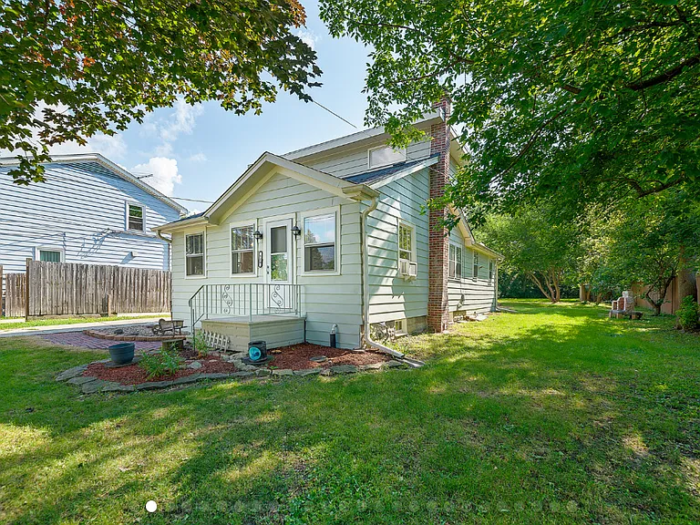 519 N Park St — Photo 19