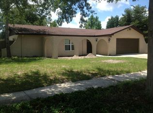 8364 Old English Dr, Jacksonville, FL 32244