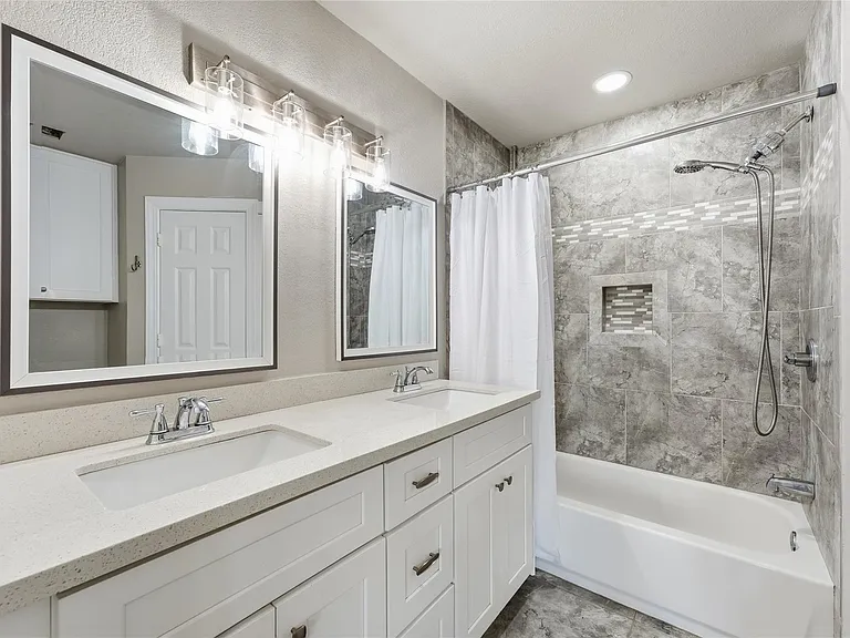 5234 Findlay Dr — Photo 15