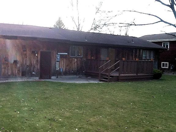 2nd image of 3215 Cherry Lynn Dr
