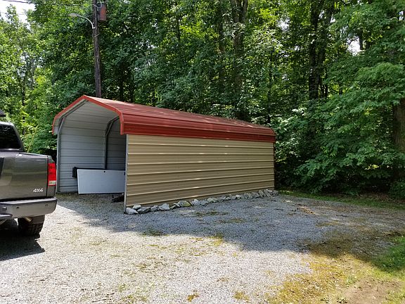 4th image of 503 Herndon Cir