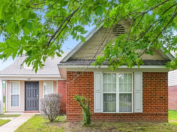 5289 Kalian Cv, Southaven, MS 38671