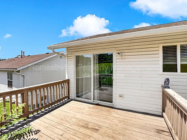 10608 Canter Way — Photo 7