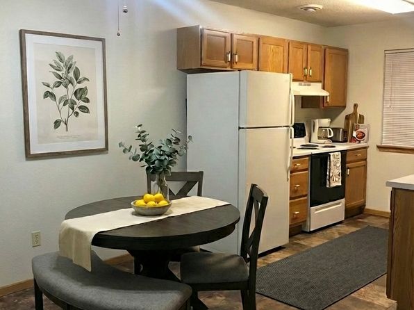 (undisclosed Address)