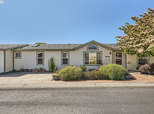 33780 SE Springlake Dr #92, Scappoose, OR