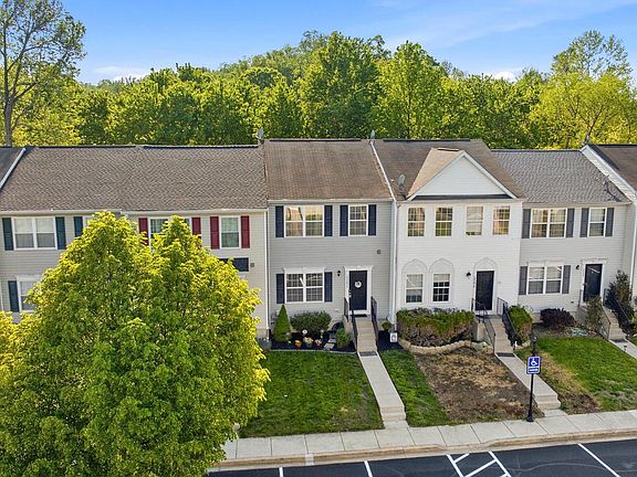 4th image of 3392 Silverton Ln