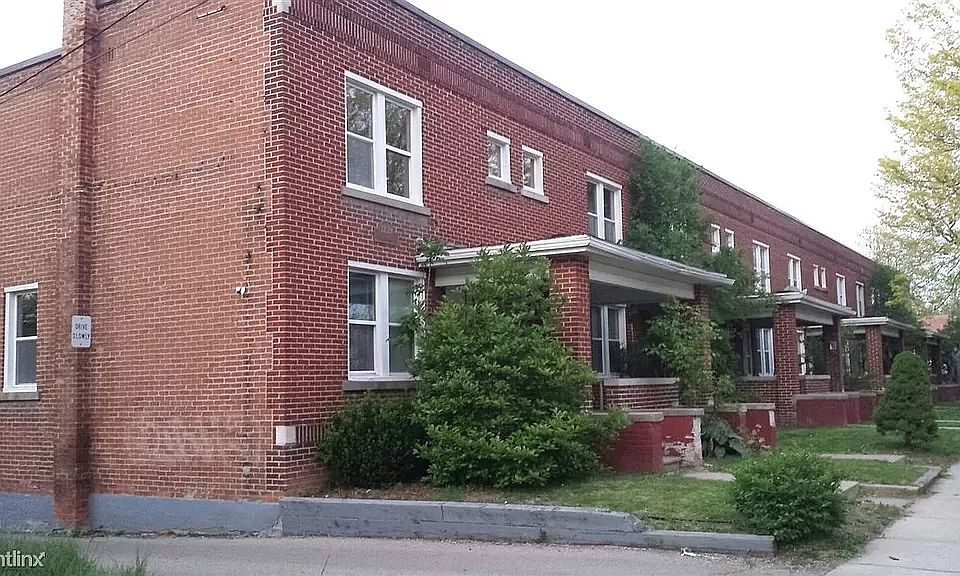 1st image of 22 Jefferson Ave #B